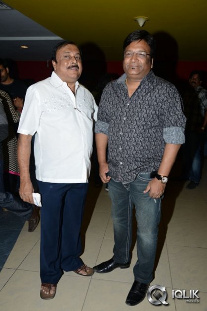 Satya-2-Movie-Premier-Show